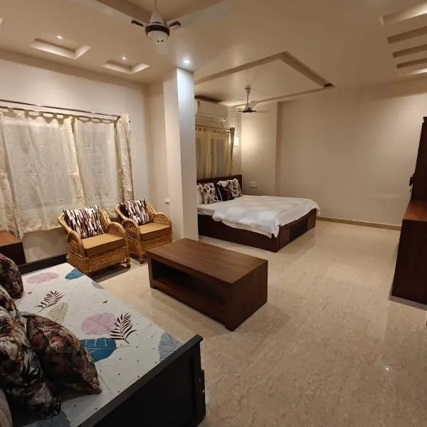 Shangrila Homestay, hotel v Džórhátu