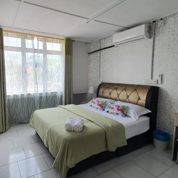 Aristar Homestay, hotel in Bandar  Pusat Jengka