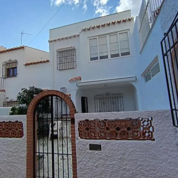 La Casa de Gigi, hotel v destinaci Nerja