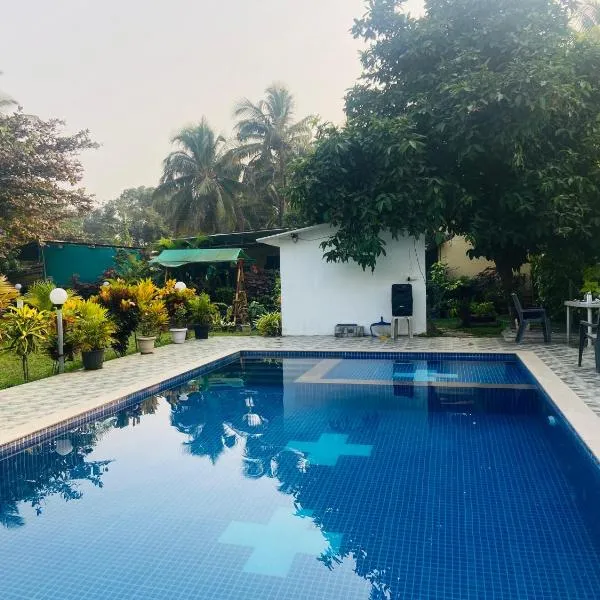 HUMMING BIRD BEACH RESORTs, hotel v destinaci Alibag
