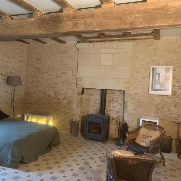 une chambre à la campagne, hotel in Thouars