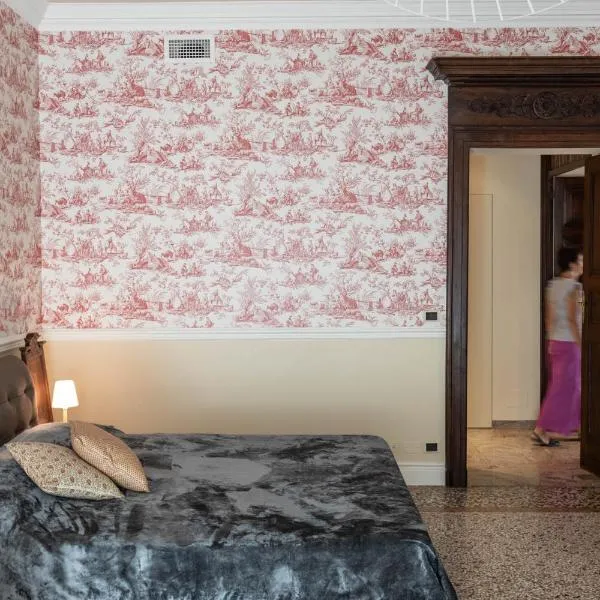 Eleganza sabauda 120 sqm Luxury historical flat, hotel v Turíně