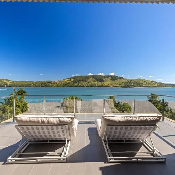 Yacht Club Villas on Hamilton Island by HIHA, hotel in Hamilton Island