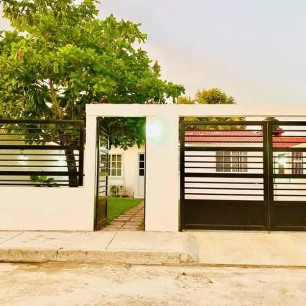 Casa Oueilhe Vacacional, hotel v destinaci Tecolutla