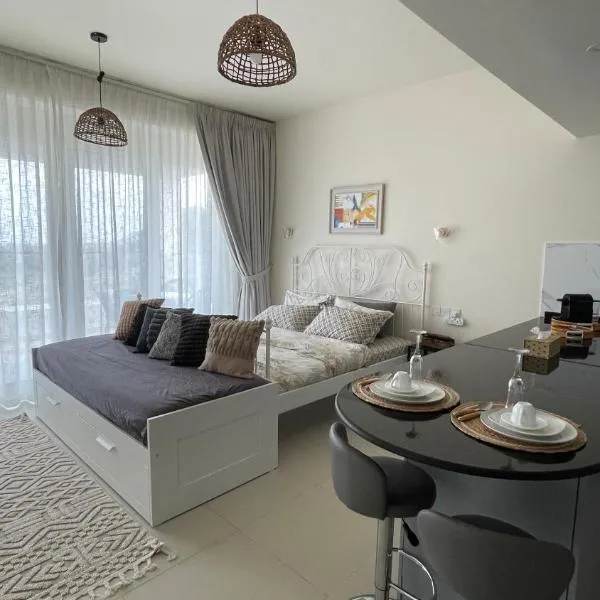 The Nest Elegant Residence Studio, hotel v destinaci As Sifah