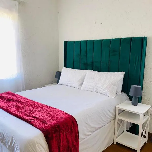 Phana Quest house, hotel a Evander