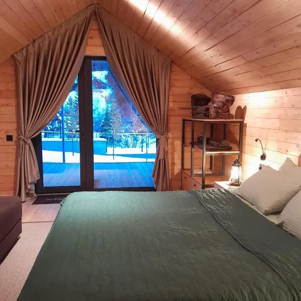 Shymbulak Medeu Camp, hotel di Almaty