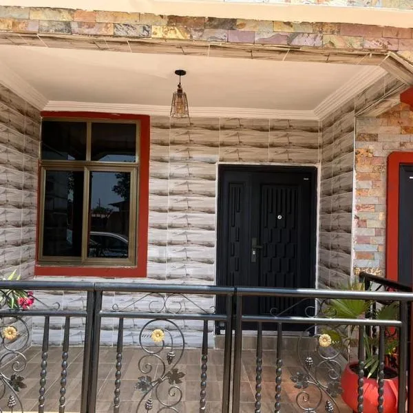 Saceaas homes, hotel in Accra