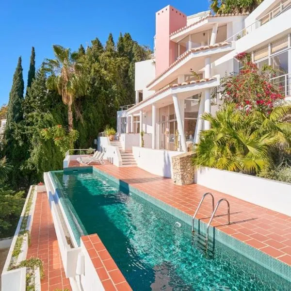 Only Adult Villa El Abanico, hotel v destinaci Almuñécar
