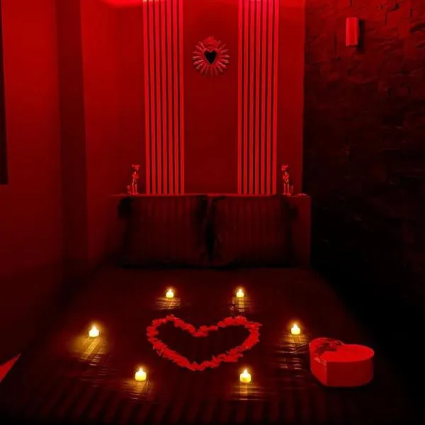 Love Room Balneo Menton, hotel v Mentonu