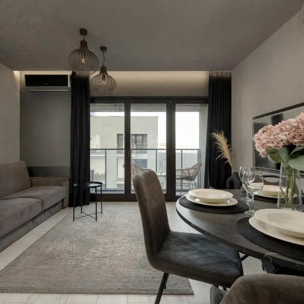 Stylish Apartment with Parking & SPA Wrocław by Noclegi Renters, hotel ve Vratislavi
