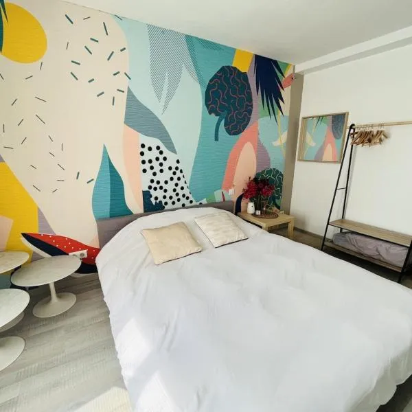 Chez Hélène et Jérémy, hotel v destinácii Montargis