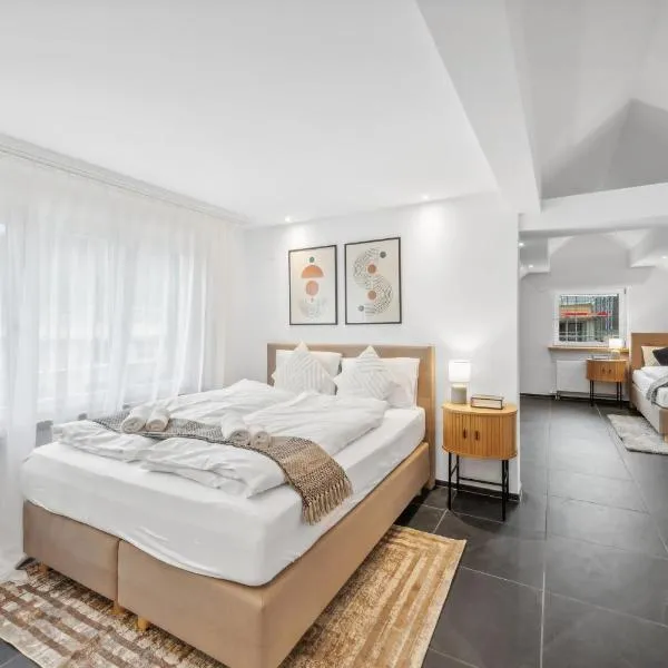 The R Apartment Laufen - relaxing free parking, hotel in Neuhausen am Rheinfall