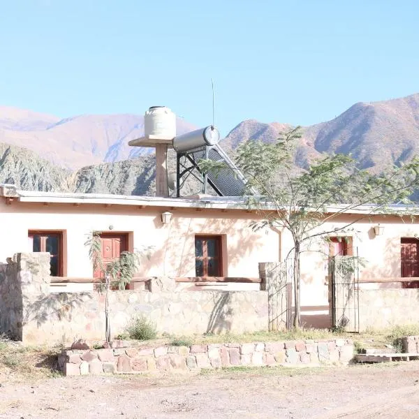 Establecimiento turistico LAS AMARAS, хотел в Tumbaya