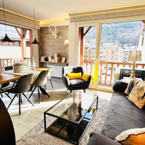 UP BENASQUE FLOR de NIEVE: Benasque şehrinde bir otel