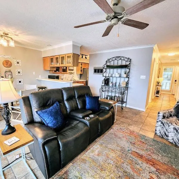 Farr Shores Cozy Retreat, hotel di Red Oak