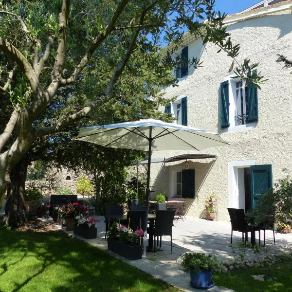 Le Moulin de Varrians, hotel v destinaci Rians