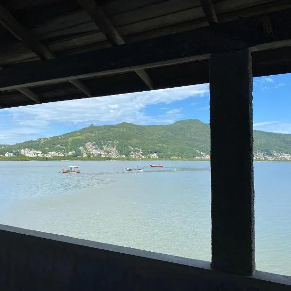 Hostel Baía Sul Apenas para Mulheres, hotel v destinaci Florianópolis