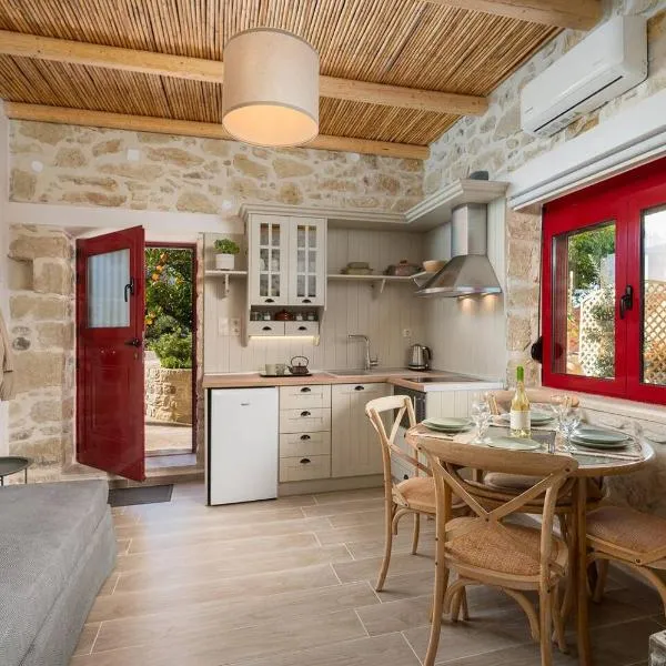 Physis Country House 2 Near Matala Beach & Faistos, hotel in Kousés
