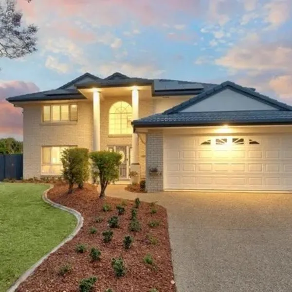 Holiday Inn, hotelli kohteessa Browns Plains