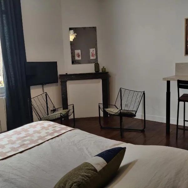 Studio neuf, wifi, rack vélo, hotel di Saint-Avertin