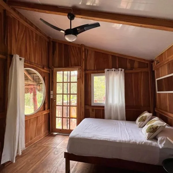 Cabaña con Rancho Deluxe、Torioのホテル