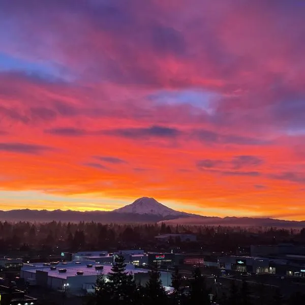 Double Room-Rainier View , 7mins to Dome, hotel v destinaci Tacoma