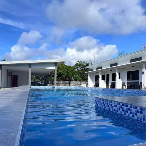 Viva La Rosa Hometel, hotell i Anda