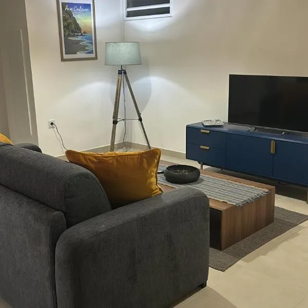 T2 palme bleue pour 4 personnes au diamant, Hotel in Le Diamant