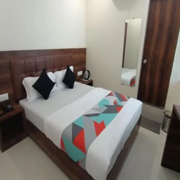 Glitz Hotels Lavender- Nr Mumbai International Airport, hotel en Bombay