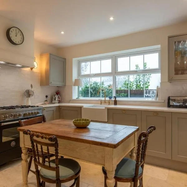 The Mews House, Central Devizes, hotelli kohteessa Devizes