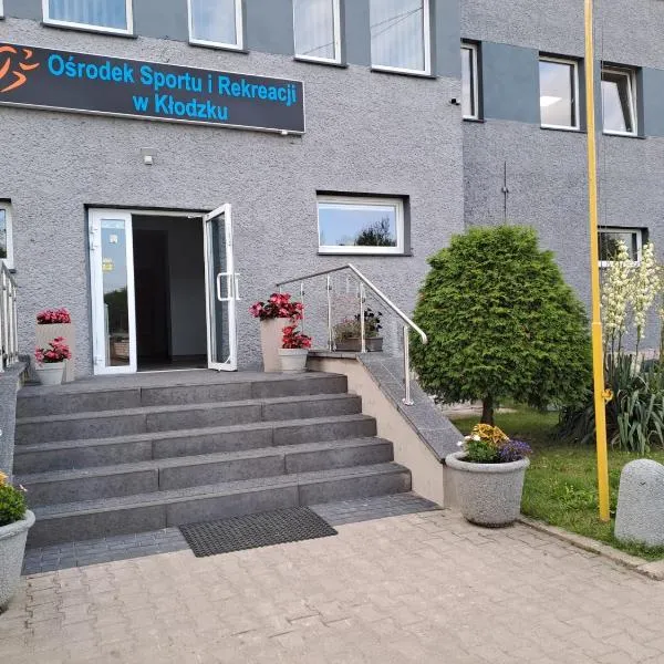 Dom Wycieczkowy "Na stadionie", hotel in Kłodzko