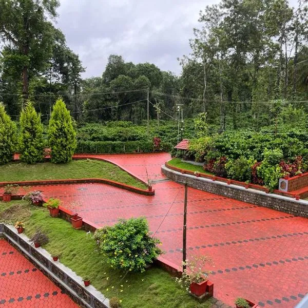 The Home Resort - Coorg, hotel in Kakkabe