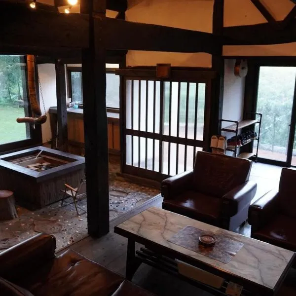 民泊Tsubaki House, hotel u gradu 'Itoshima'