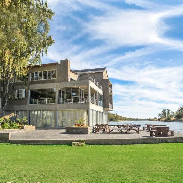 Broadwater River Estate, hotel v destinaci Douglas