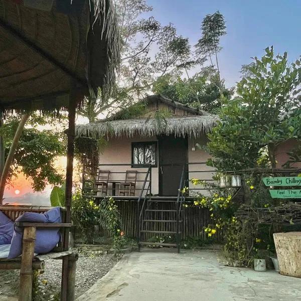 Bamby Chilling House - Feel The Nature, hotell sihtkohas Sauraha