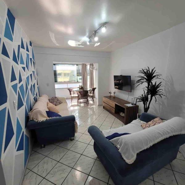 Apartamento amplo em Meia Praia sc - Foto 2
