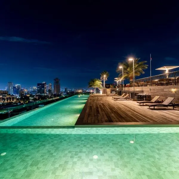 The Skye Phnom Penh Hotel & Apartments, hotel di Phnom Penh