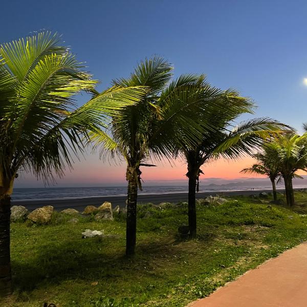 Kitnet pé na areia Peruibe - Foto 5