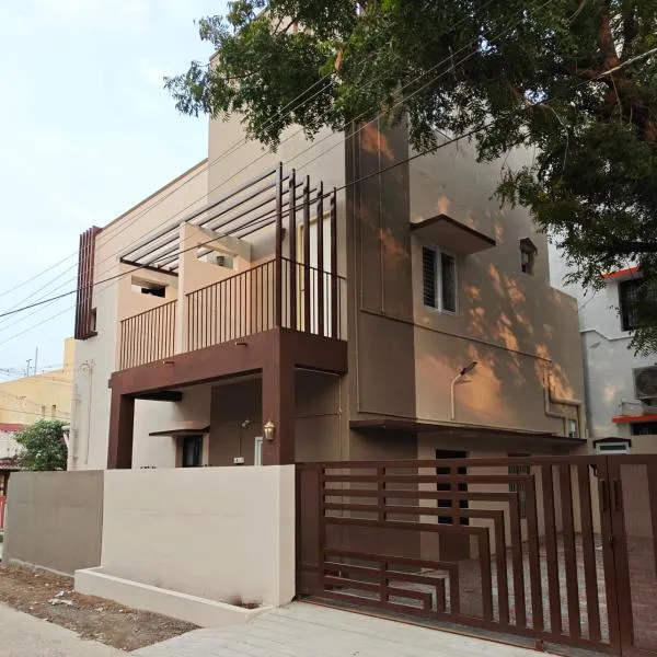 Jayam Home Stays, hotel v destinaci Tiruvannamalai