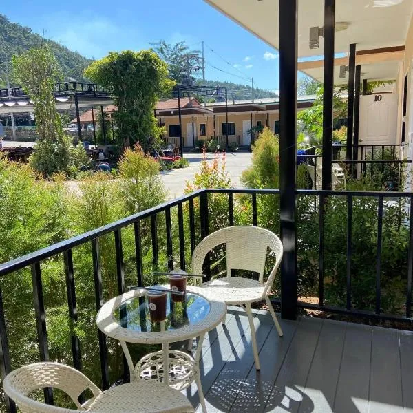 พุทโธรีสอร์ท, hotel in Ban Mai Ngae