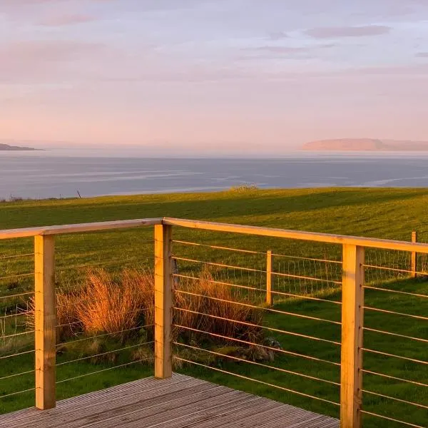 Dounhuila Self-Catering Cottage, hotel in Elgol