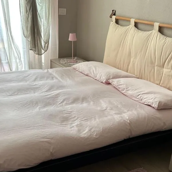 Chez Monique, hotel in Turin