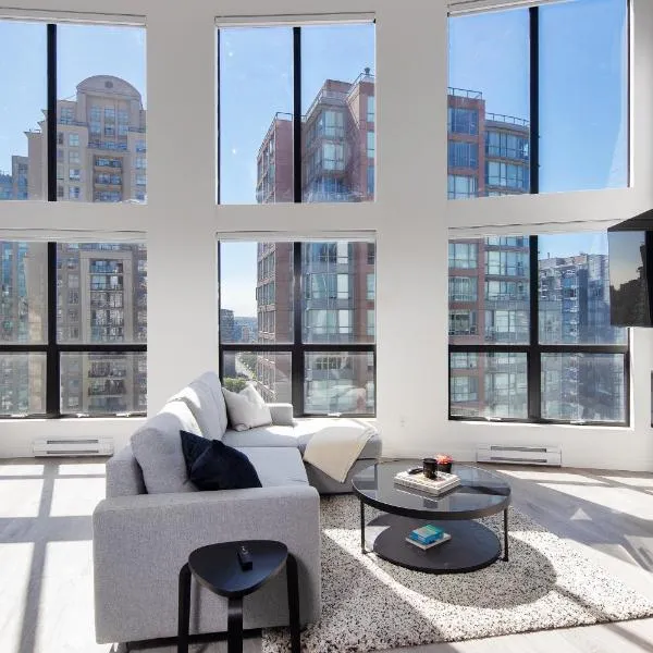 Loft in Entertainment District with FREE underground Parking, hotel v destinaci Vancouver