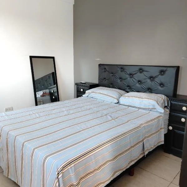 DEPARTAMENTO PARA DOS PERSONAS EN ZONA CENTRICA, hotel v destinaci Zárate