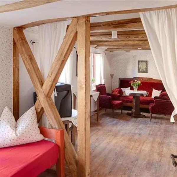 Historisches Apartment in Mühlhausen Thuringia, hotel v destinácii Mühlhausen