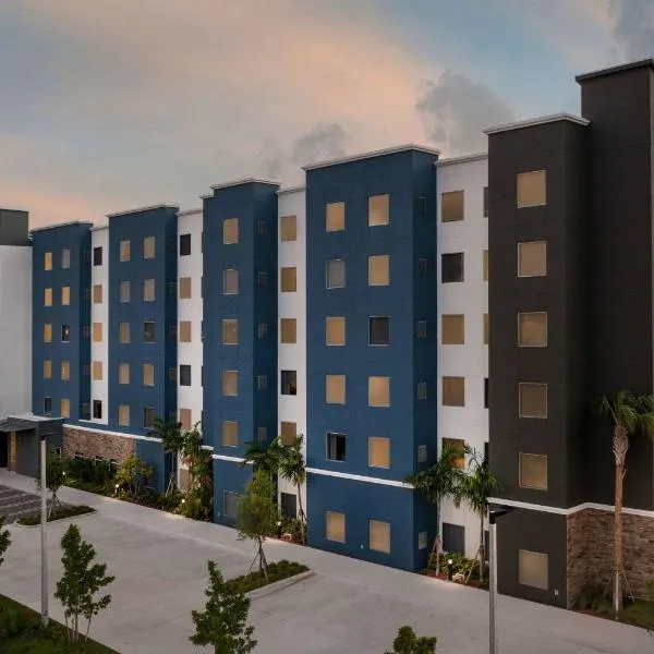 Residence Inn Doral Mall Area, hótel í Doral