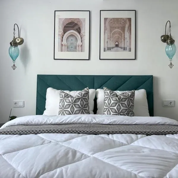 Eastern style apartment in Golden Square!, hotel en Almaty