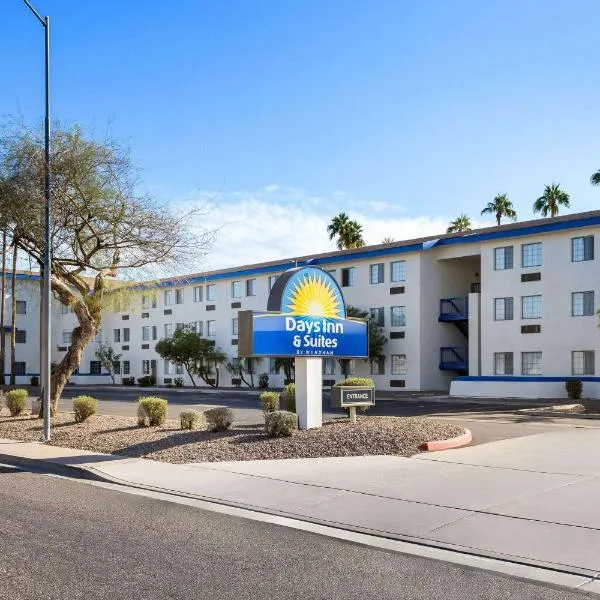 Days Inn & Suites by Wyndham Mesa Near Phoenix, hotell sihtkohas Mesa