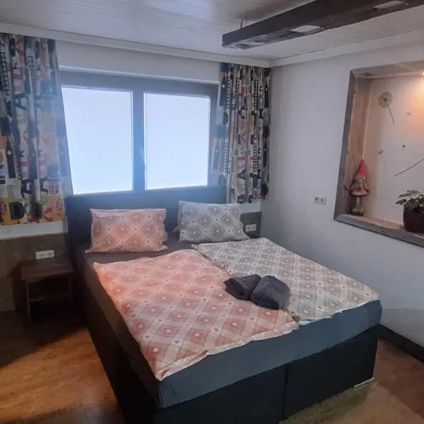 Studio klein aber fein, hotel v destinaci Altenmarkt im Pongau